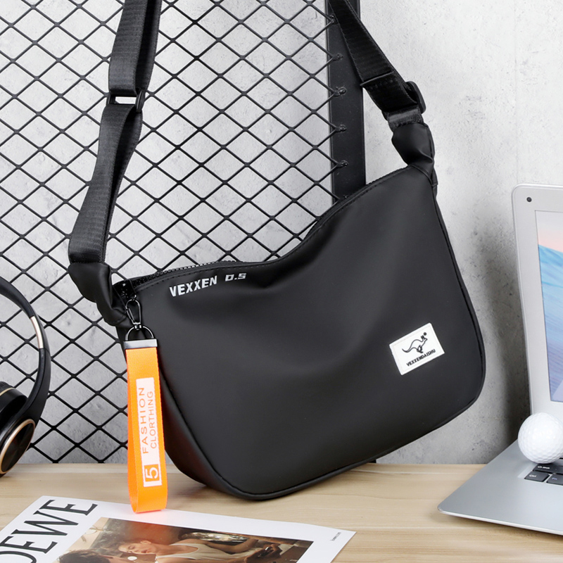 Luxury Bags Store - 男性用PUレザーショルダーバッグ,防水,クロスオーバー,カジュアル,ラグジュアリー,ブランド,新しいファッション,2024