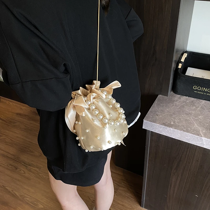 Luxury Bags On Sales - ファッションビーズデザインのスイートショルダーバッグがセール中、ストリングライトラグジュアリーレディースバッグが人気販売中、絶妙な多用途クロスボディバッグ