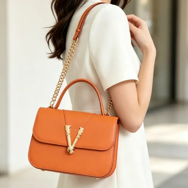 Luxury Bags For Sale - 人気の女性用ショルダーバッグ、メッセンジャーバッグ、トートバッグ、有名デザイナーによる高級本革クロスボディバッグ