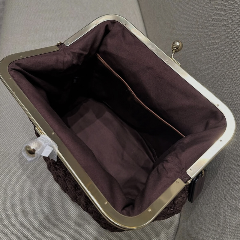 手織りキスロックフレームショルダーラフィアビーチバッグ女性用 - Luxury Bag Collection のレビューと価格