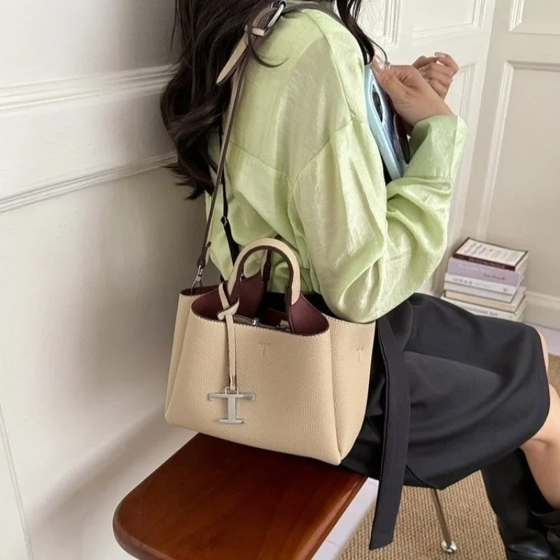 プレミアムレディーストートバッグ、ファッショナブルなレザーク - Luxury Bags For Sale のレビューと価格