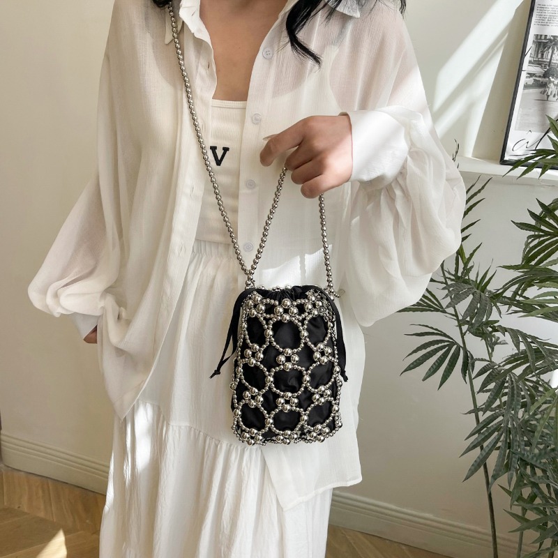 ホワイトビーズバケットショルダーとクロスボディバッグ絶妙な高 - Luxury Bags On Sales のレビューと価格