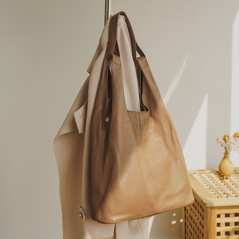 レディース本革ショルダートートバッグ 静かな高級感 フルグレ - Quiet Luxury Bags Tote のレビューと価格