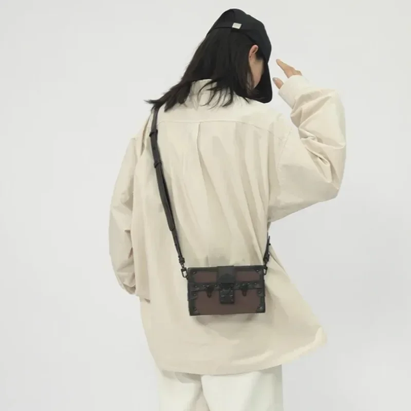 ナイロンカラフルなデザインのクロスボディバッグバックルジッパ - Luxury Bags On Sales のレビューと価格