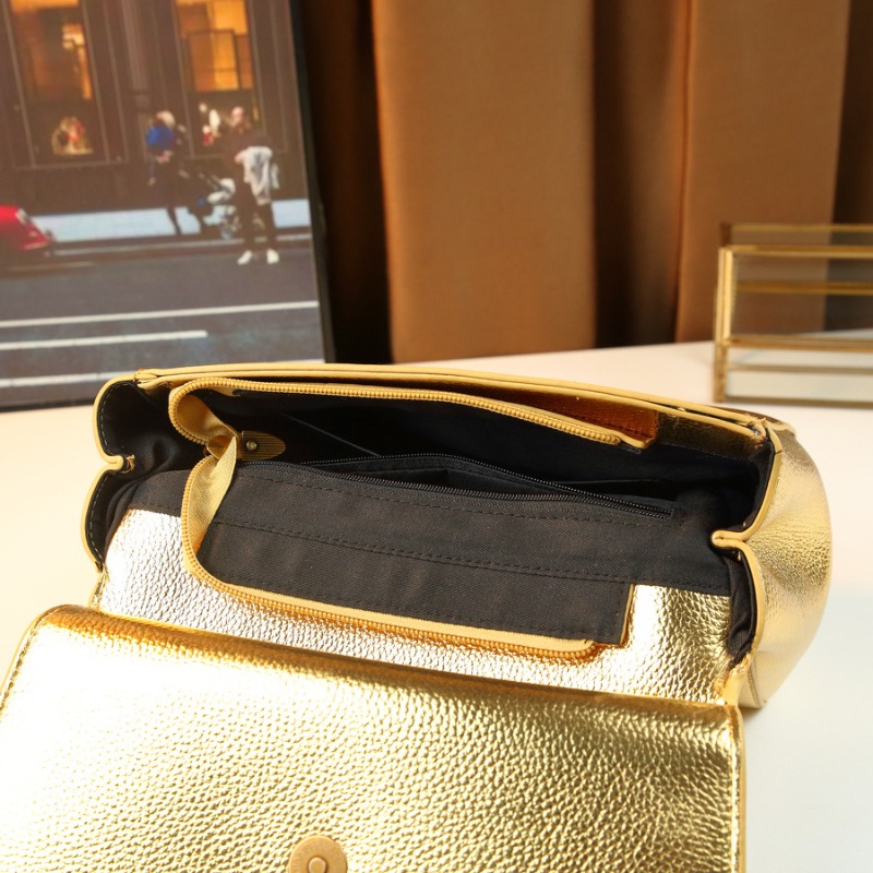 クラシックでエレガントなプレミアムレザー製ショルダーバッグ、 - Luxury Bags For Sale のレビューと価格