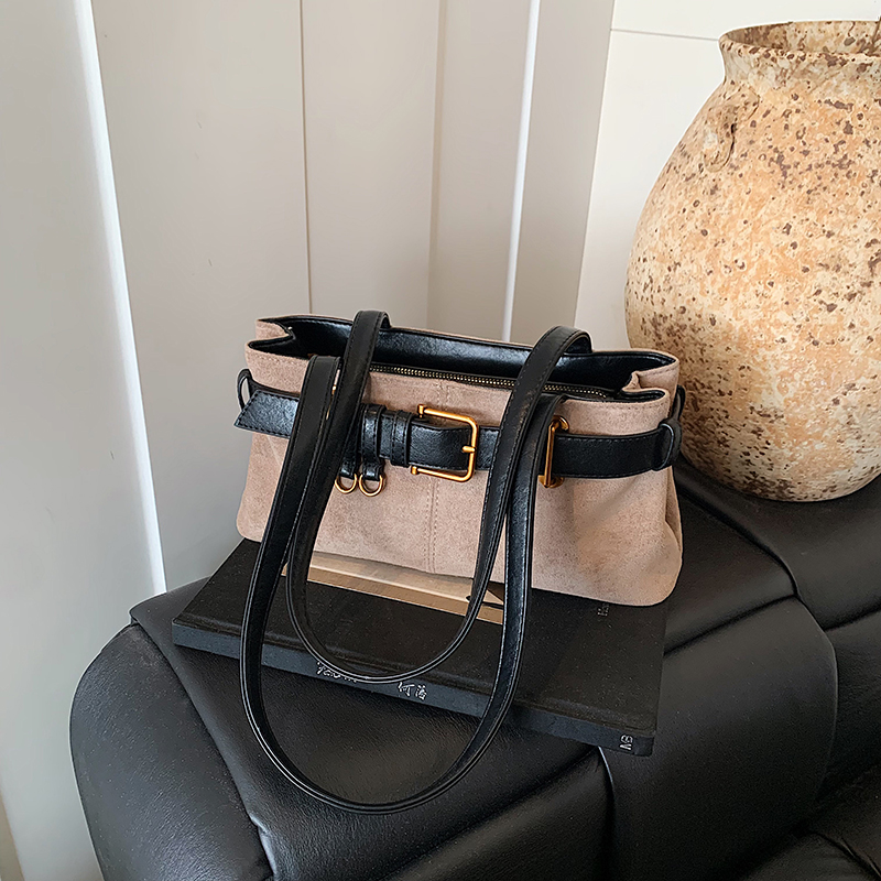 2026年新作 高級PUレザーショルダーバッグ レディース  - Luxury Bags That Are Vegan のレビューと価格