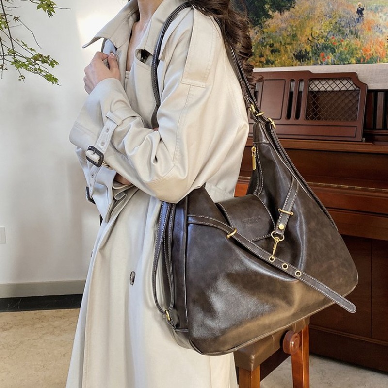 トレンドデザインのレターロゴ入りおむつバッグ、ショッパートー - Luxury Bags Best のレビューと価格