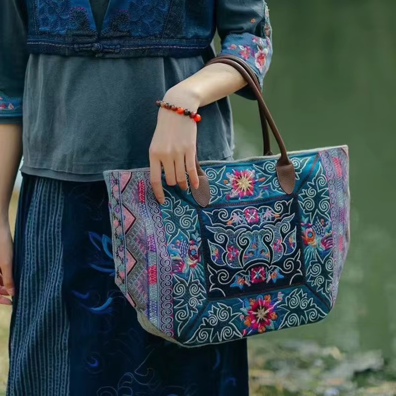 オリジナル刺繍トートバッグ両面グリーンコットンリネン大容量ヴ - Luxury Bags On Sales のレビューと価格